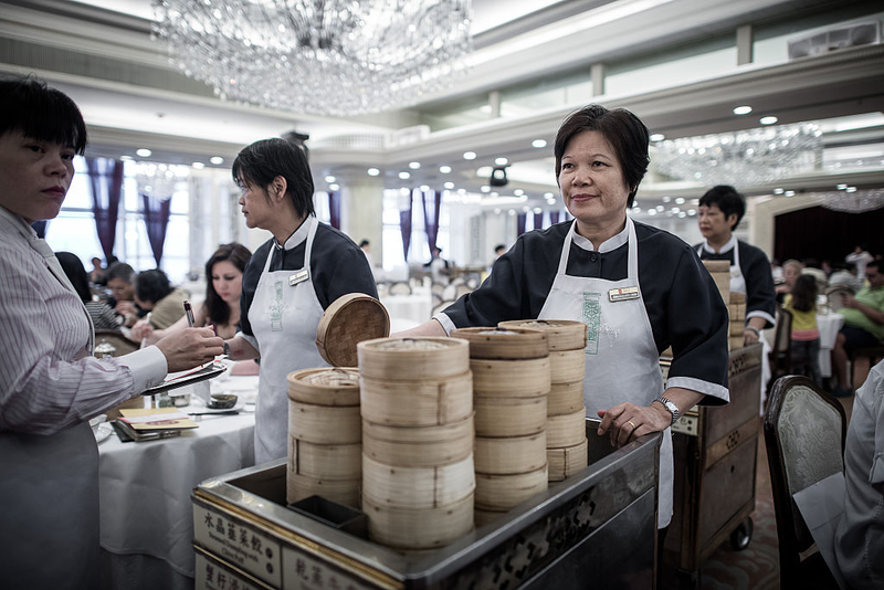 A dim sum restaurant in Hong Kong. (Photo: Philippe Lopez/AFP via Getty Images)